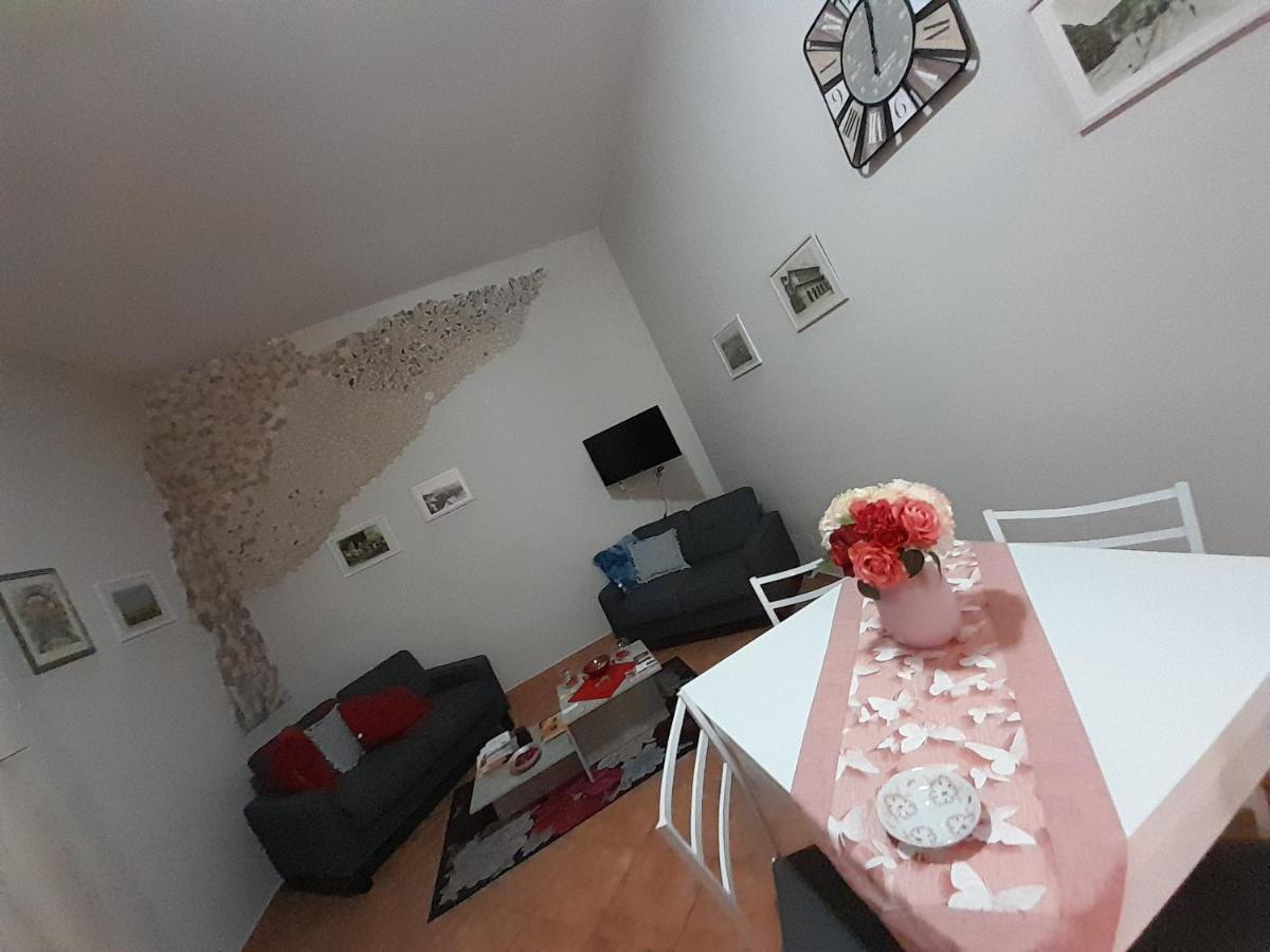 Dimora Donna Carmela Lägenhet Neapel Exteriör bild